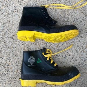 Bata steel-toed, steel shank rubber boots